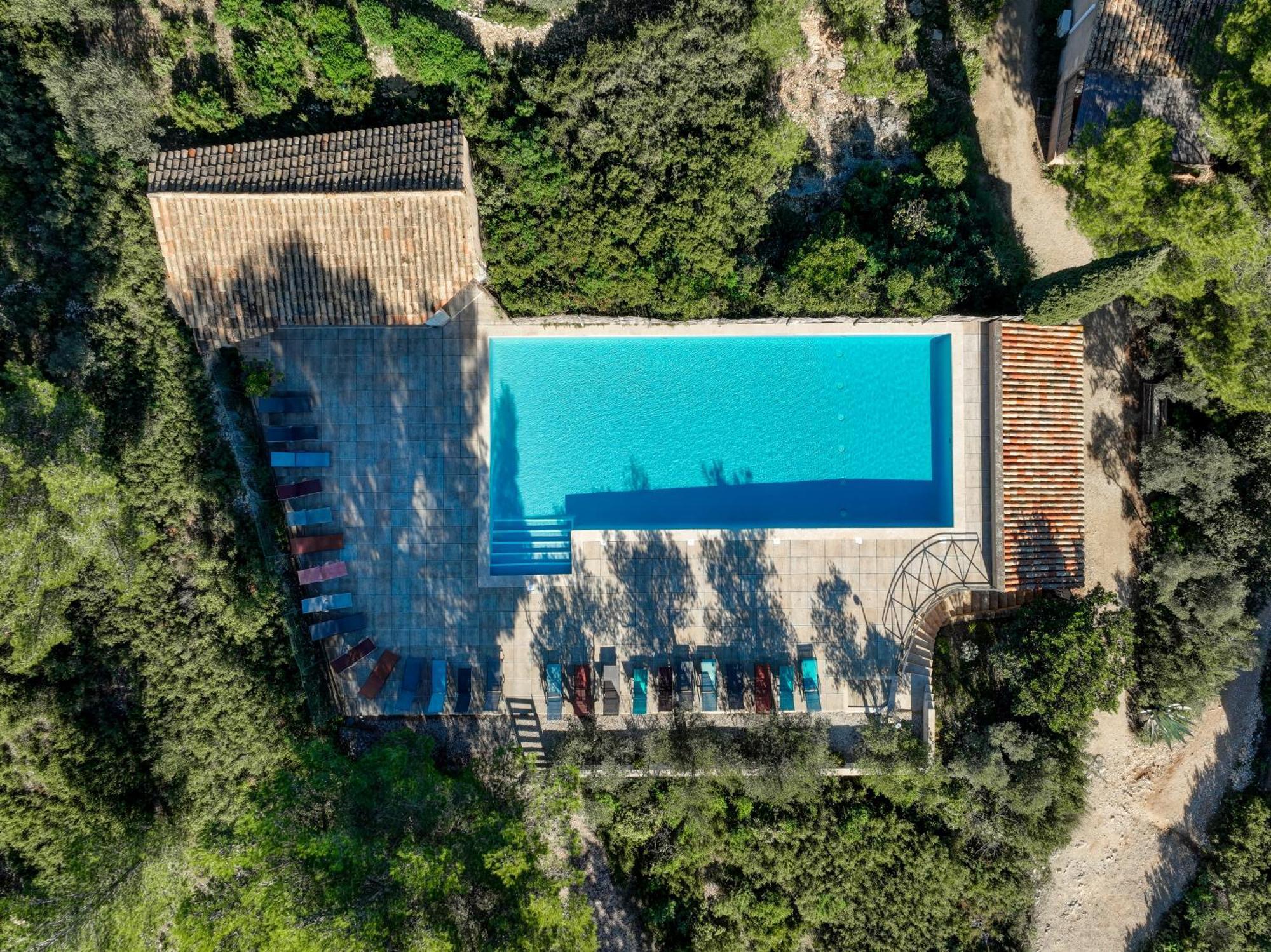 Les Garrigues De La Vallee Des Baux Paradou Dış mekan fotoğraf